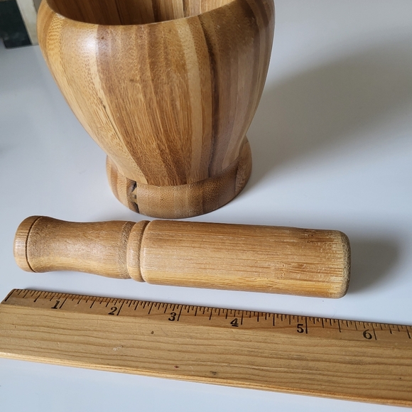 Lightweight Bamboo Wooden Mortar and Pestle - Picture 13 of 15